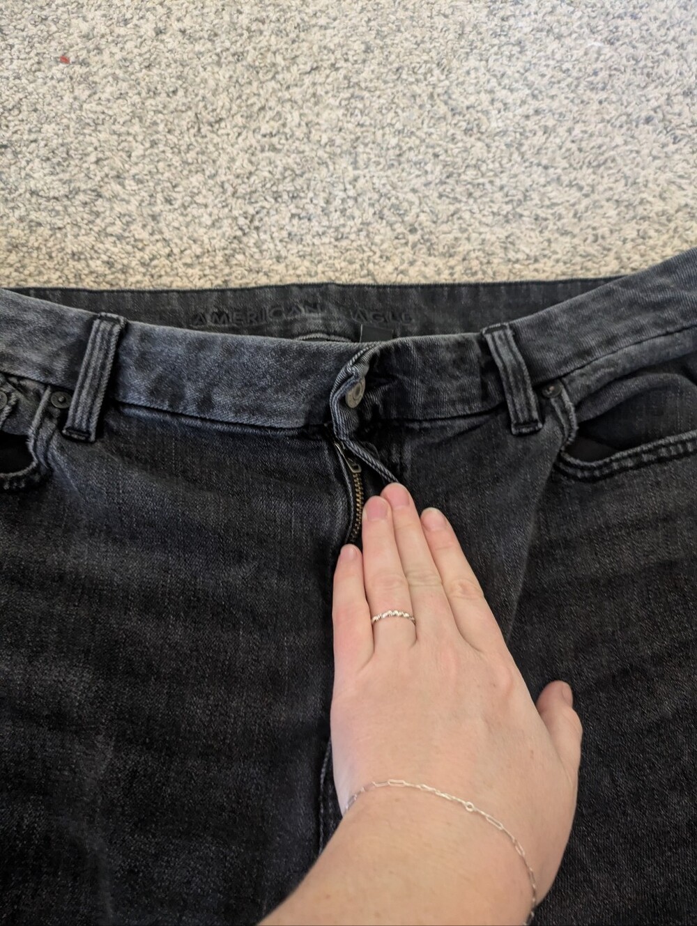 American Eagle Curvy Super High Rise Baggy Wide Leg Jeans - Picture 5 of 9